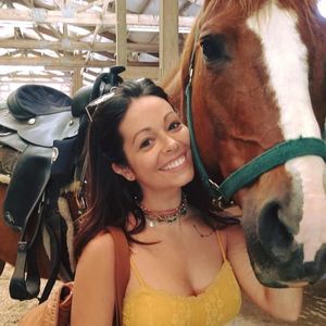 Meet your Posher, Ashley